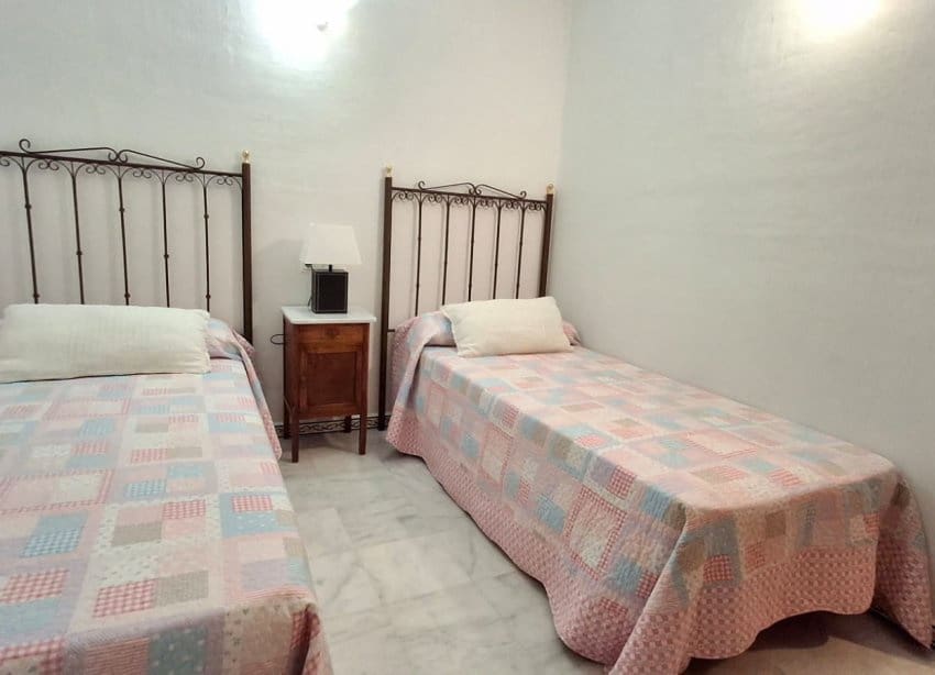2 Zimmer Apartment zu verkaufen in Torrevieja mit Pool Garage - 254.000 € (Ref: 9997809)