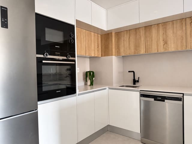 2 sypialnia Apartament na sprzedaż w Mil Palmeras, Pilar de la Horadada z basenem garażem - 255 000 € (Ref: 10127396)