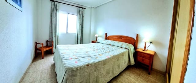 2 makuuhuone Ranta-asunto vuokrattavana paikassa El Playazo, Vera mukana uima-altaan 
autotalli - 750 € (Ref: 9467605)