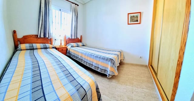 2 camera da letto Appartamento sulla Spiaggia da affittare in El Playazo, Vera con piscina garage - 675 € (Rif: 9468999)