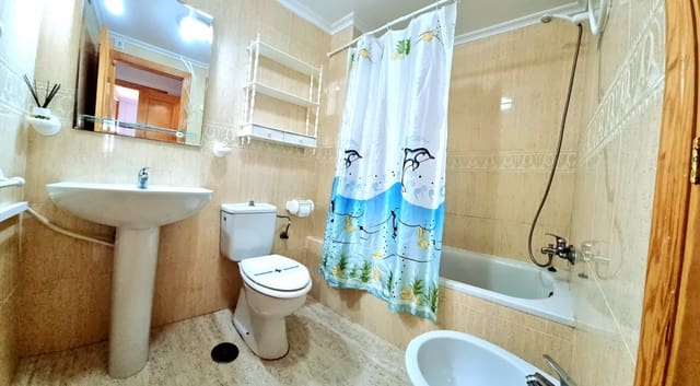 Apartamento Playa de 2 habitaciones en El Playazo, Vera en alquiler con piscina garaje - 650 € (Ref: 9469010)