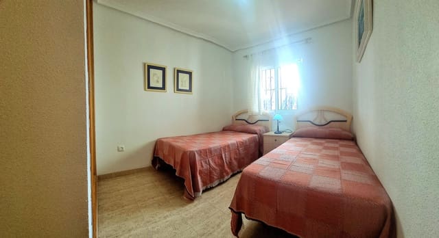 2 camera da letto Appartamento sulla Spiaggia da affittare in El Playazo, Vera con piscina garage - 725 € (Rif: 9469022)