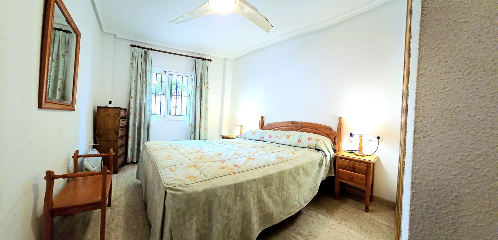 2 makuuhuone Ranta-asunto myytävänä paikassa Vera mukana uima-altaan 
autotalli - 230 000 € (Ref: 9469808)