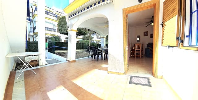 2 makuuhuone Ranta-asunto myytävänä paikassa El Playazo, Vera mukana uima-altaan 
autotalli - 230 000 € (Ref: 9469808)