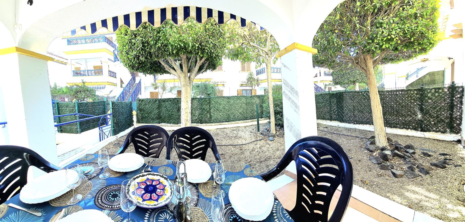 2 makuuhuone Ranta-asunto myytävänä paikassa Vera mukana uima-altaan 
autotalli - 230 000 € (Ref: 9469808)