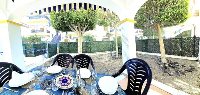 2 makuuhuone Ranta-asunto myytävänä paikassa El Playazo, Vera mukana uima-altaan 
autotalli - 230 000 € (Ref: 9469808)