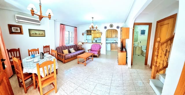 3 soveværelse Strandlejlighed til leje i El Playazo, Vera med swimmingpool garage - € 825 (Ref: 9471331)