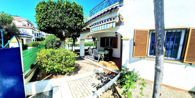 3 soveværelse Strandlejlighed til leje i El Playazo, Vera med swimmingpool garage - € 825 (Ref: 9471331)