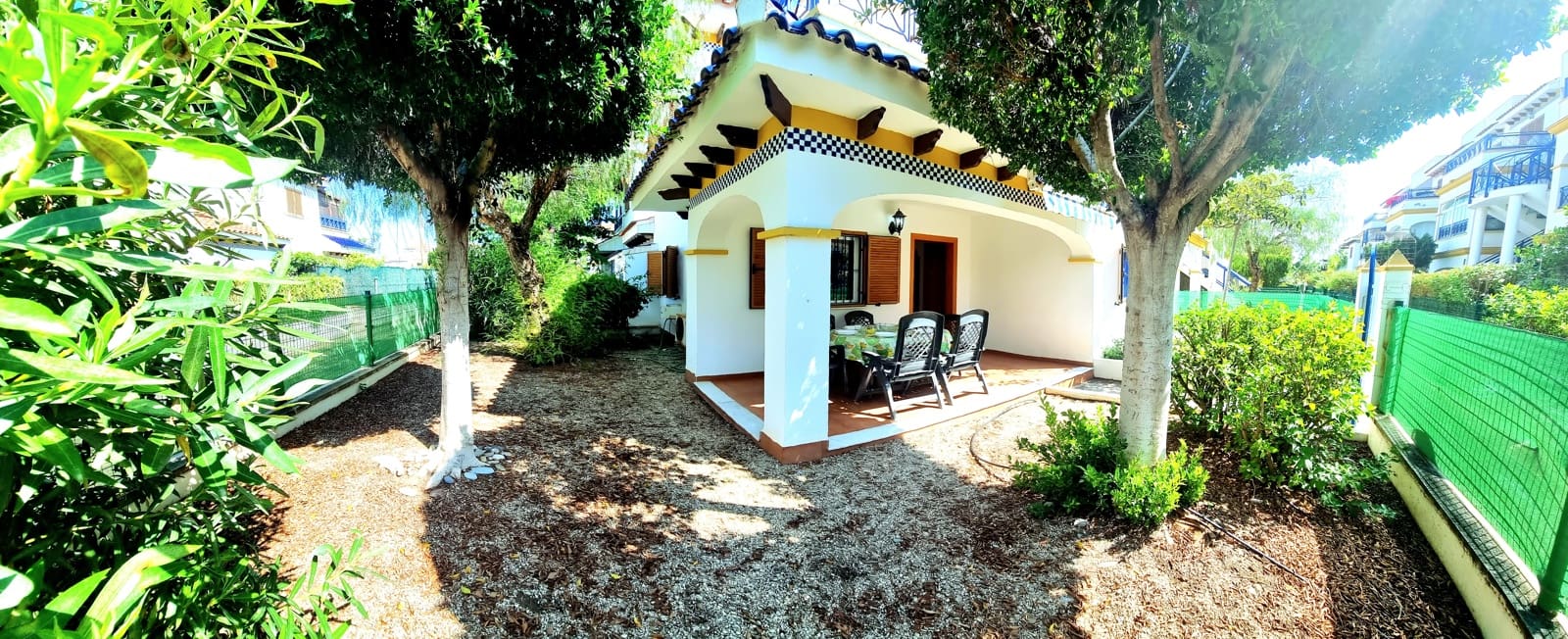 3 soveværelse Strandlejlighed til leje i Vera med swimmingpool garage - € 825 (Ref: 9471331)