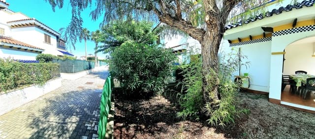 3 soveværelse Strandlejlighed til leje i El Playazo, Vera med swimmingpool garage - € 825 (Ref: 9471331)