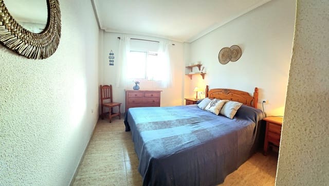 1 soverom Strandleiligheter til leie i El Playazo, Vera med svømmebasseng garasje - € 700 (Ref: 9499545)