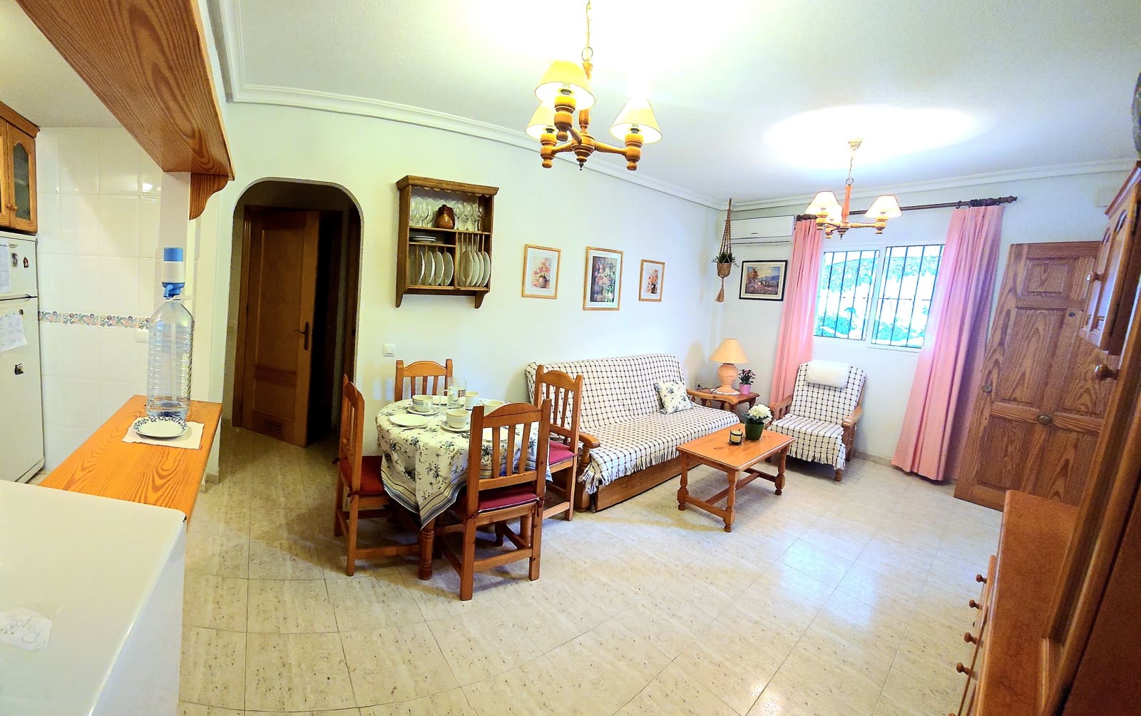 2 makuuhuone Ranta-asunto vuokrattavana paikassa Vera mukana uima-altaan 
autotalli - 725 € (Ref: 9513418)