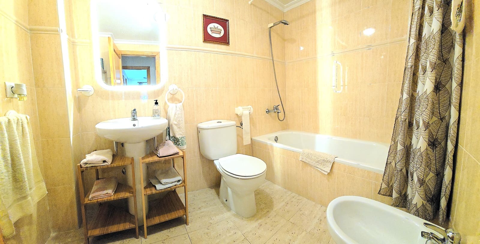 2 makuuhuone Ranta-asunto vuokrattavana paikassa Vera mukana uima-altaan 
autotalli - 725 € (Ref: 9513418)