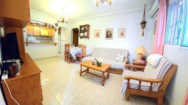 2 makuuhuone Ranta-asunto vuokrattavana paikassa El Playazo, Vera mukana uima-altaan 
autotalli - 725 € (Ref: 9513418)