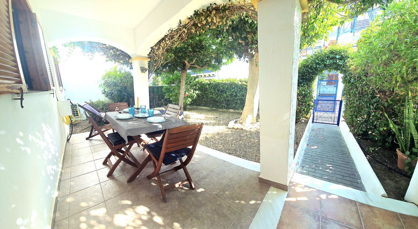 2 makuuhuone Ranta-asunto vuokrattavana paikassa Vera mukana uima-altaan 
autotalli - 725 € (Ref: 9513418)