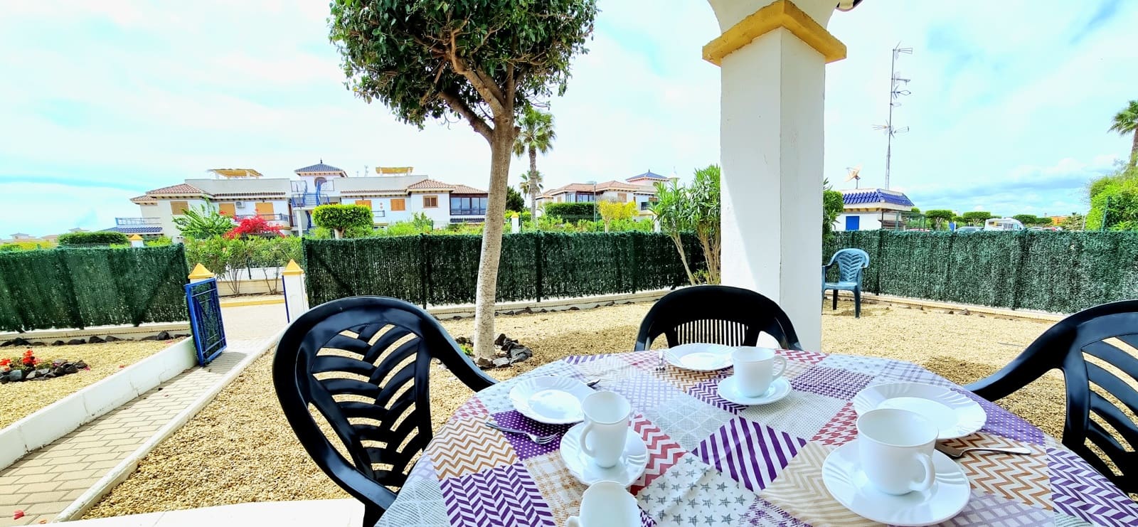 3 bedroom Beach Apartment for rent in Vera with pool garage - € 850 (Ref: 9602690)