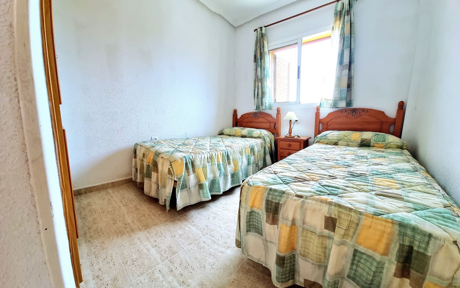 3 bedroom Beach Apartment for rent in Vera with pool garage - € 850 (Ref: 9602690)