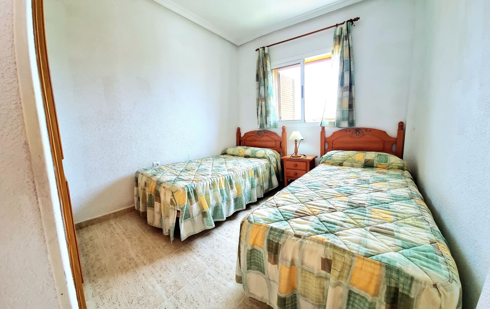 3 bedroom Beach Apartment for rent in Vera with pool garage - € 850 (Ref: 9602690)