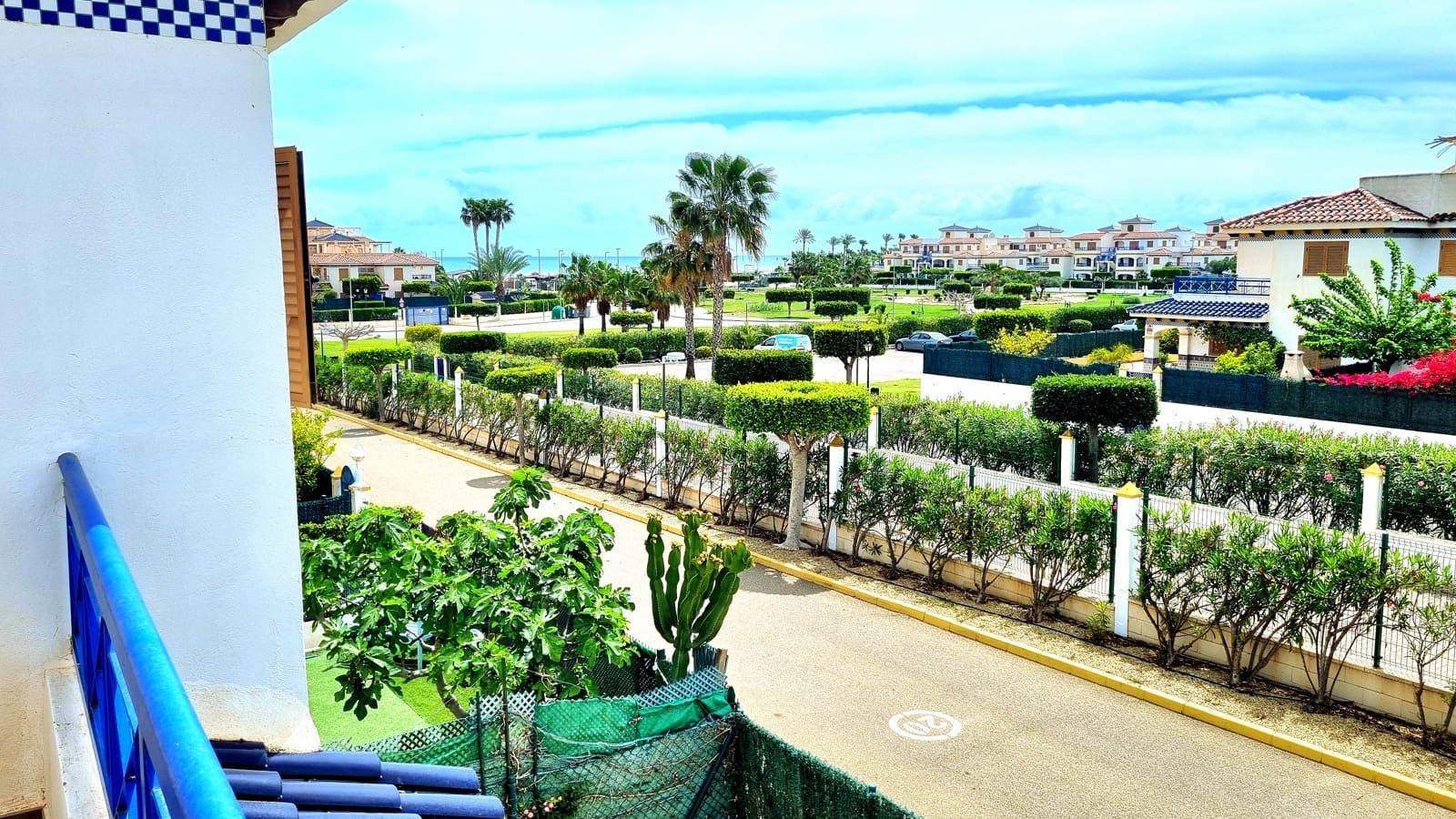 3 bedroom Beach Apartment for rent in Vera with pool garage - € 850 (Ref: 9602690)