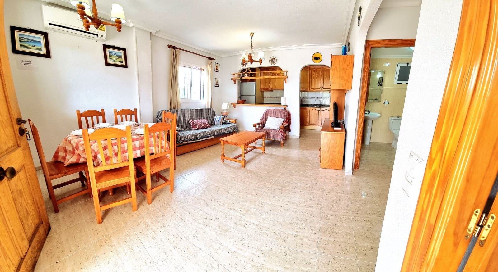 3 bedroom Beach Apartment for rent in Vera with pool garage - € 850 (Ref: 9602690)