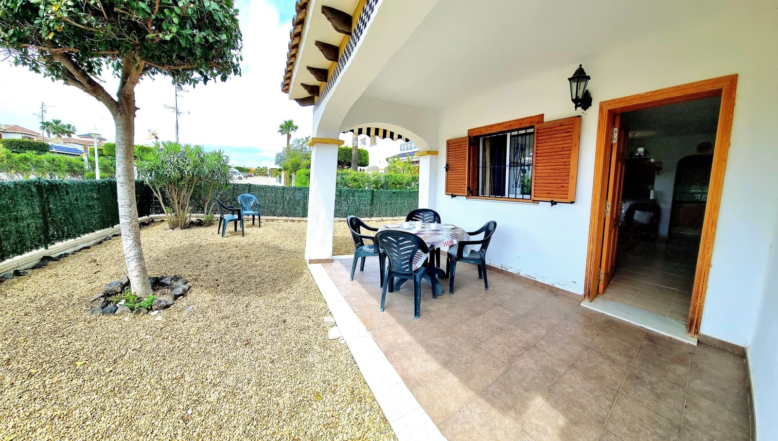 3 bedroom Beach Apartment for rent in Vera with pool garage - € 850 (Ref: 9602690)