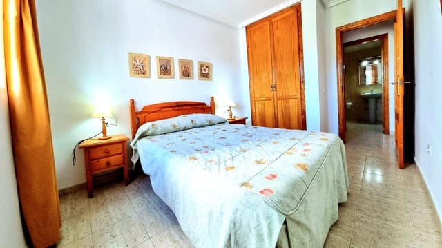 2 Zimmer Strandapartment zu vermieten in El Playazo, Vera mit Pool Garage - 750 € (Ref: 9602691)
