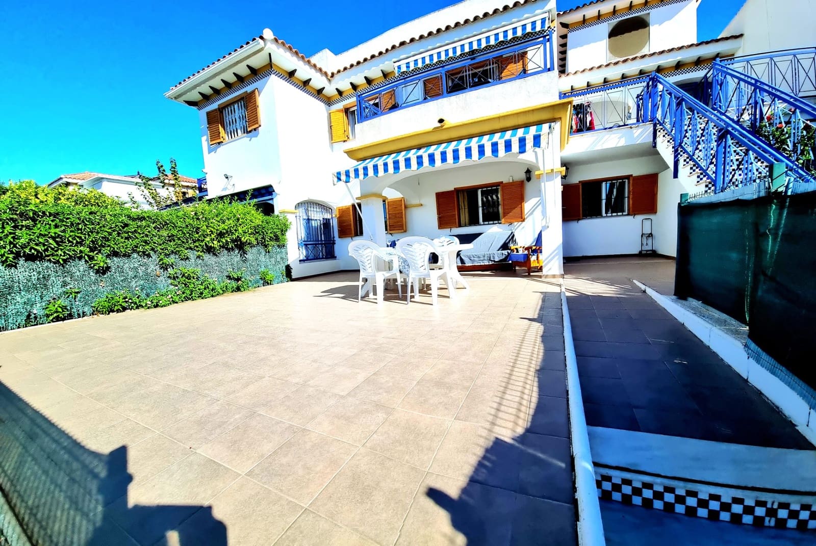 2 Zimmer Strandapartment zu vermieten in Vera mit Pool Garage - 750 € (Ref: 9602691)