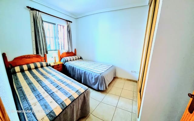 2 bedroom Beach Apartment for rent in El Playazo, Vera with pool garage - € 775 (Ref: 9709110)