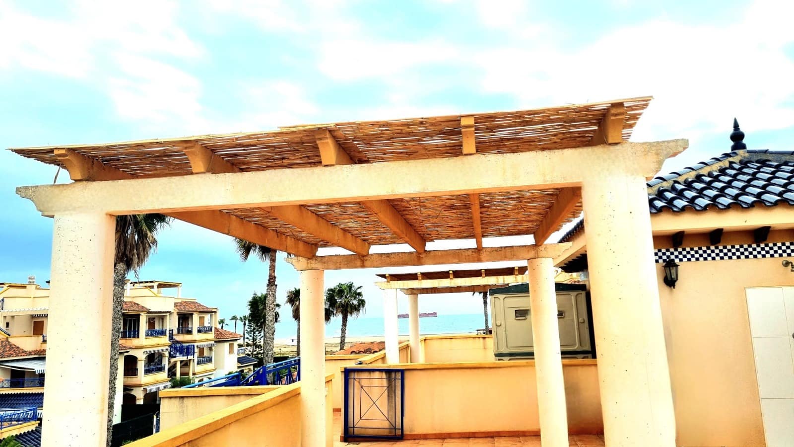 2 Zimmer Strandapartment zu vermieten in Vera mit Pool Garage - 775 € (Ref: 9709110)