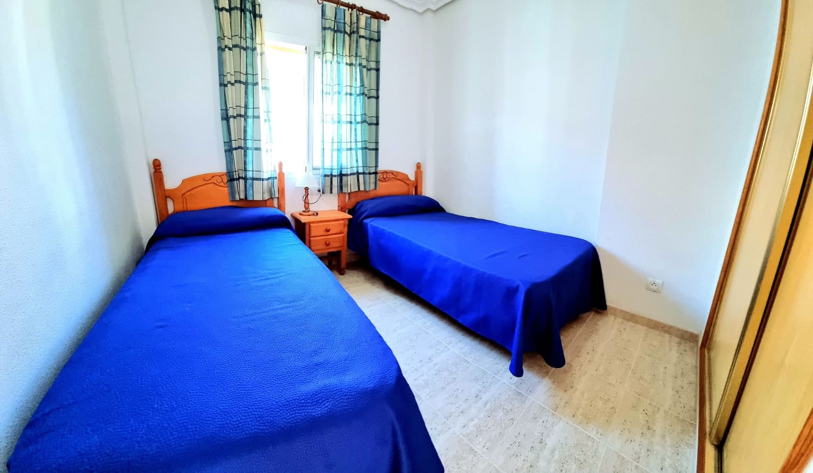 3 makuuhuone Ranta-asunto vuokrattavana paikassa Vera mukana uima-altaan 
autotalli - 850 € (Ref: 9714163)