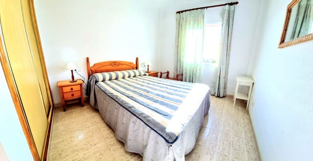 3 Zimmer Strandapartment zu vermieten in El Playazo, Vera mit Pool Garage - 850 € (Ref: 9714163)