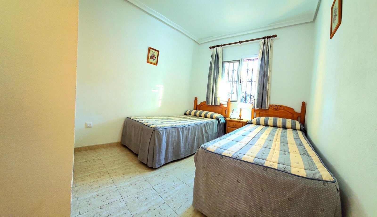 2 bedroom Beach Apartment for rent in Vera with pool garage - € 725 (Ref: 9716714)