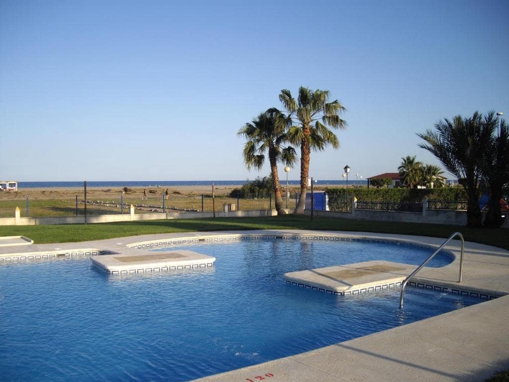 3 bedroom Beach Apartment for sale in Vera with pool garage - € 375,000 (Ref: 9720937)