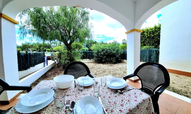 2 soverom Strandleiligheter til leie i El Playazo, Vera med svømmebasseng garasje - € 800 (Ref: 9984044)