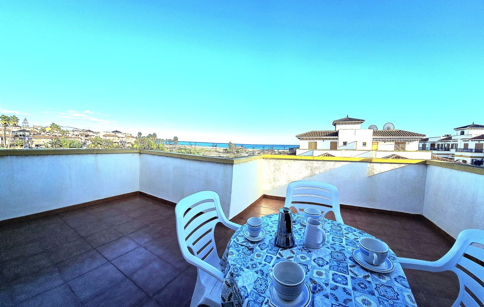 2 soverom Strandleiligheter til leie i Vera med svømmebasseng garasje - € 800 (Ref: 9984056)
