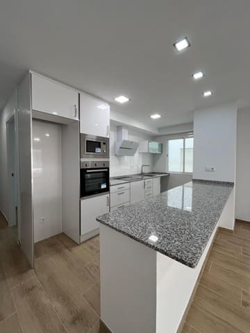 3 bedroom Flat for sale in Gaspar Perelló, Torrevieja with garage - € 244,500 (Ref: 9024758)