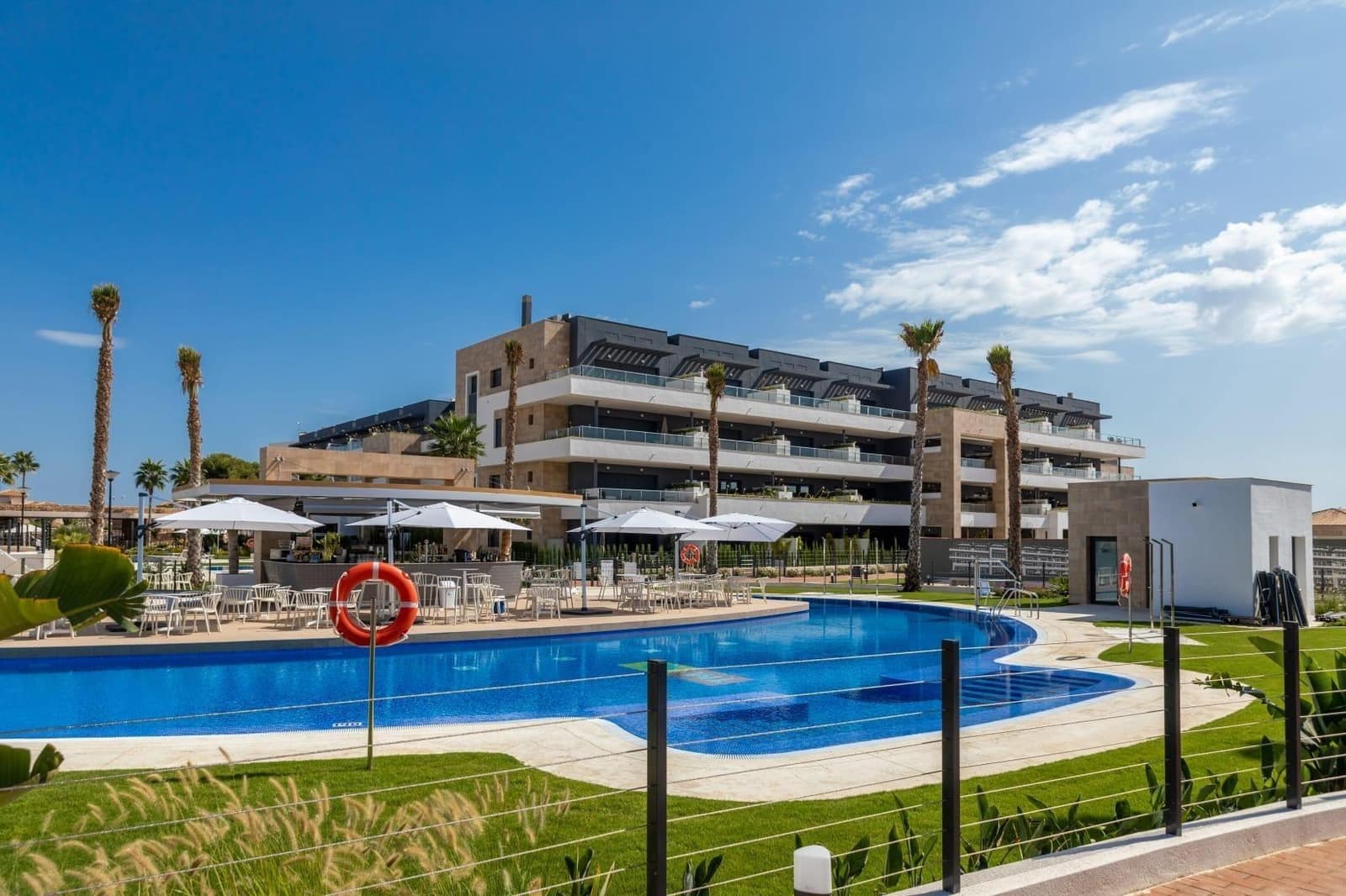 2 bedroom Apartment for sale in Playa Flamenca with garage - € 385,000 (Ref: 9142823)