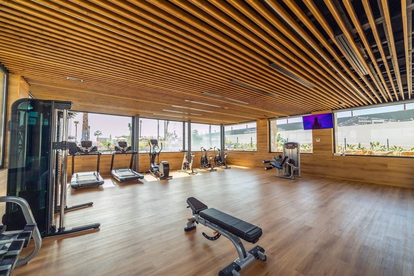 2 bedroom Apartment for sale in Playa Flamenca with garage - € 385,000 (Ref: 9142823)