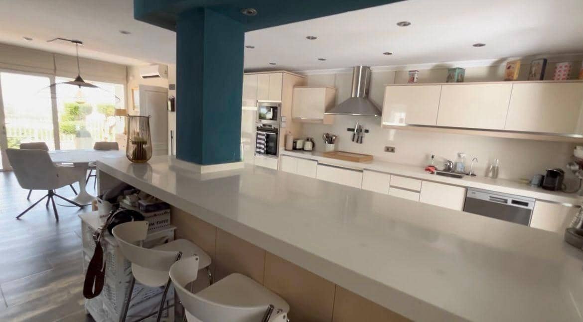 Chalet de 5 habitaciones en Algorfa en venta con garaje - 770.000 € (Ref: 9409771)