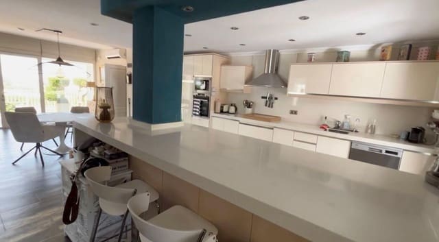 5 soveværelse Villa til salg i Algorfa med garage - € 770.000 (Ref: 9409771)