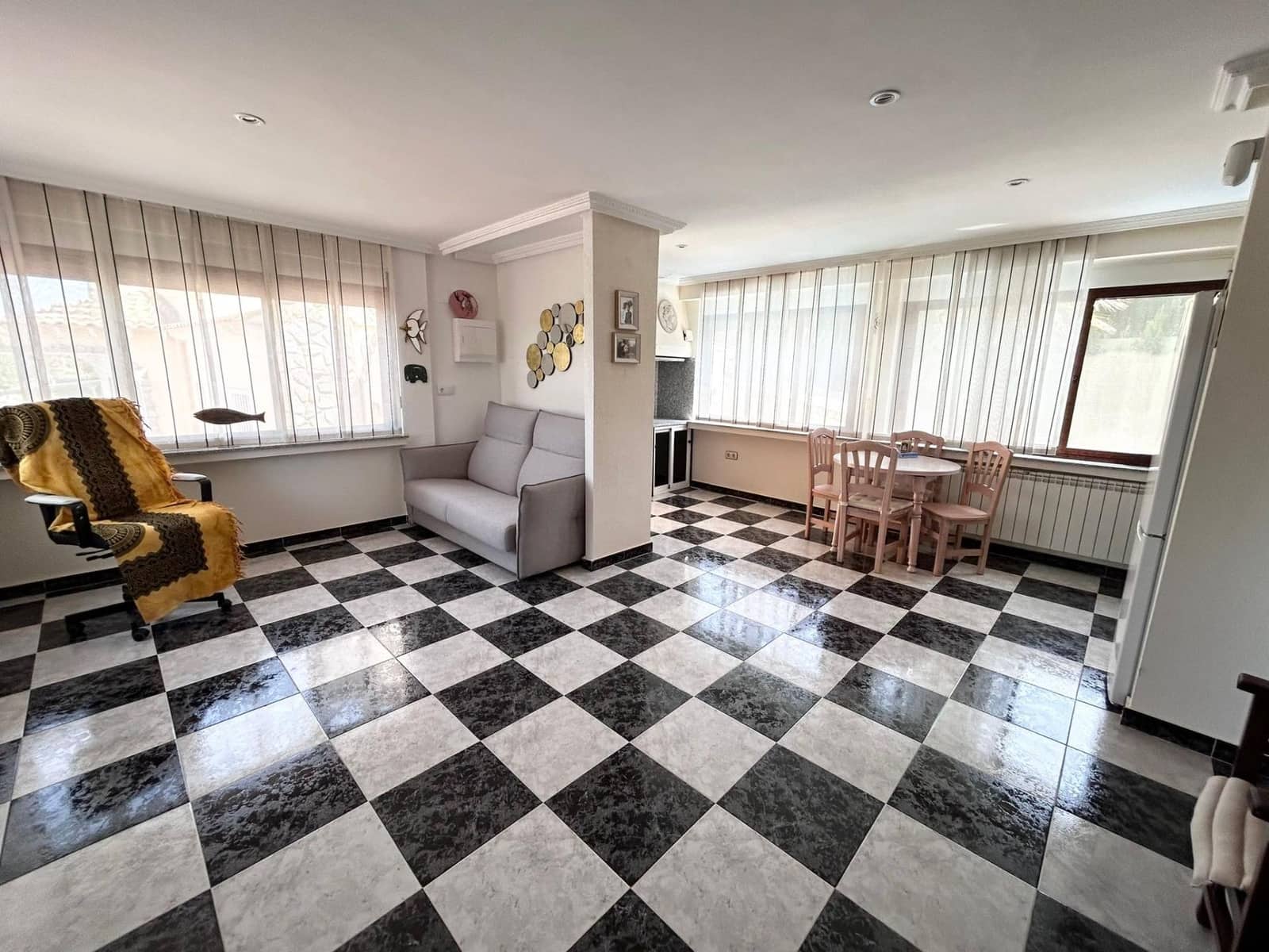 Chalet de 5 habitaciones en Algorfa en venta con garaje - 770.000 € (Ref: 9409771)