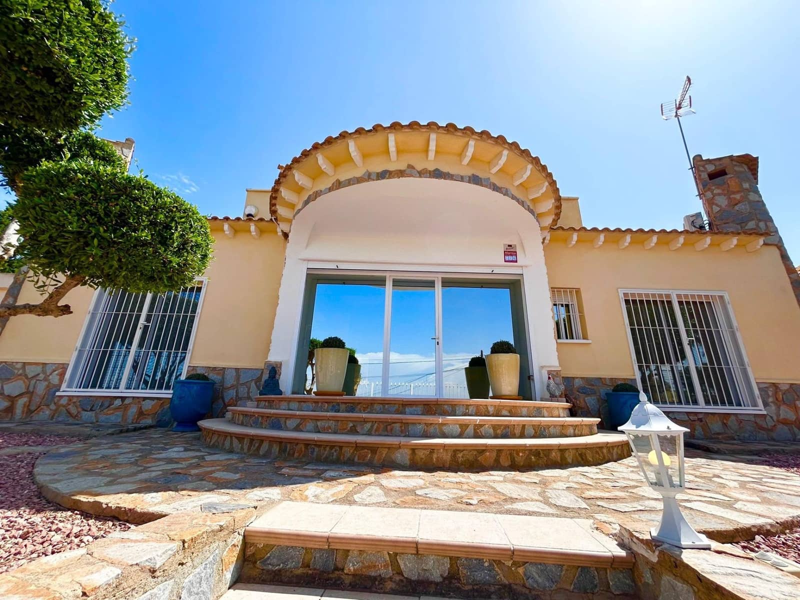 Chalet de 5 habitaciones en Algorfa en venta con garaje - 770.000 € (Ref: 9409771)