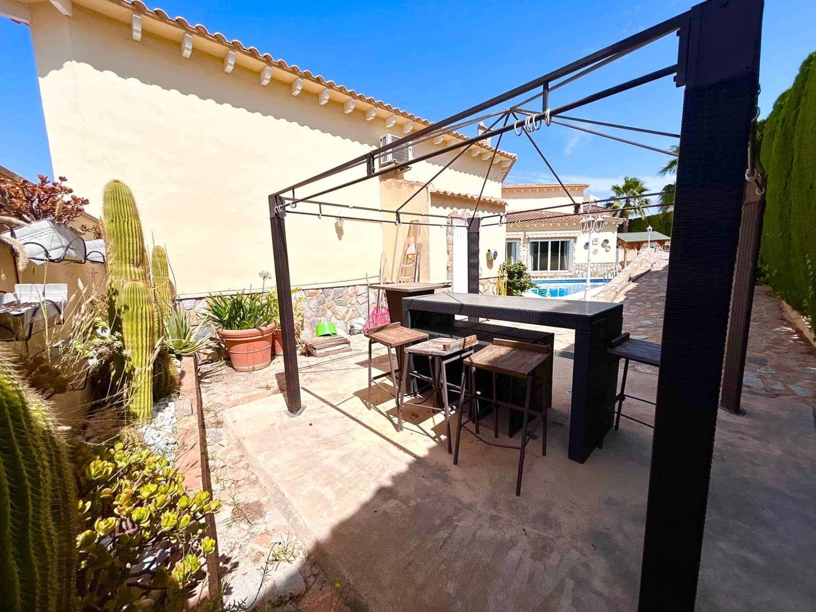 Chalet de 5 habitaciones en Algorfa en venta con garaje - 770.000 € (Ref: 9409771)