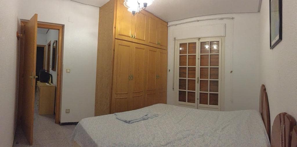 Apartamento de 4 habitaciones en Santa Pola en venta - 290.000 € (Ref: 9409775)