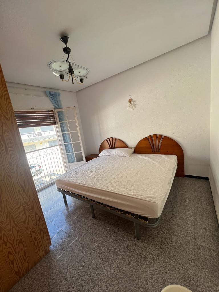 Apartamento de 4 habitaciones en Santa Pola en venta - 290.000 € (Ref: 9409775)