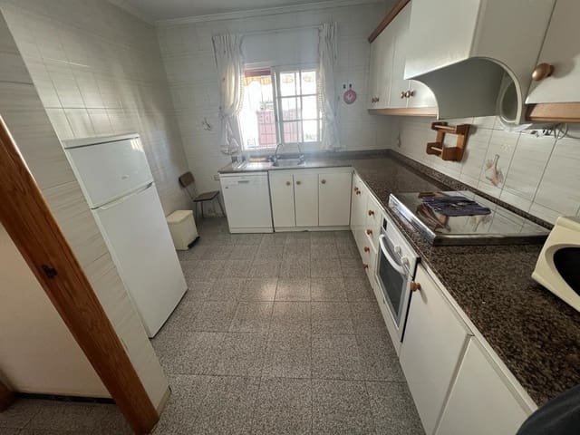 4 bedroom Apartment for sale in Calas Santiago Bernabéu, Santa Pola - € 290,000 (Ref: 9409775)