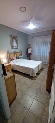 4 makuuhuone Maalaistalo myytävänä paikassa Elche / Elx mukana uima-altaan 
autotalli - 462 000 € (Ref: 9422414)