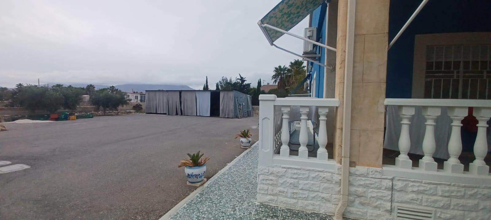 4 makuuhuone Maalaistalo myytävänä paikassa Elche / Elx mukana uima-altaan 
autotalli - 462 000 € (Ref: 9422414)