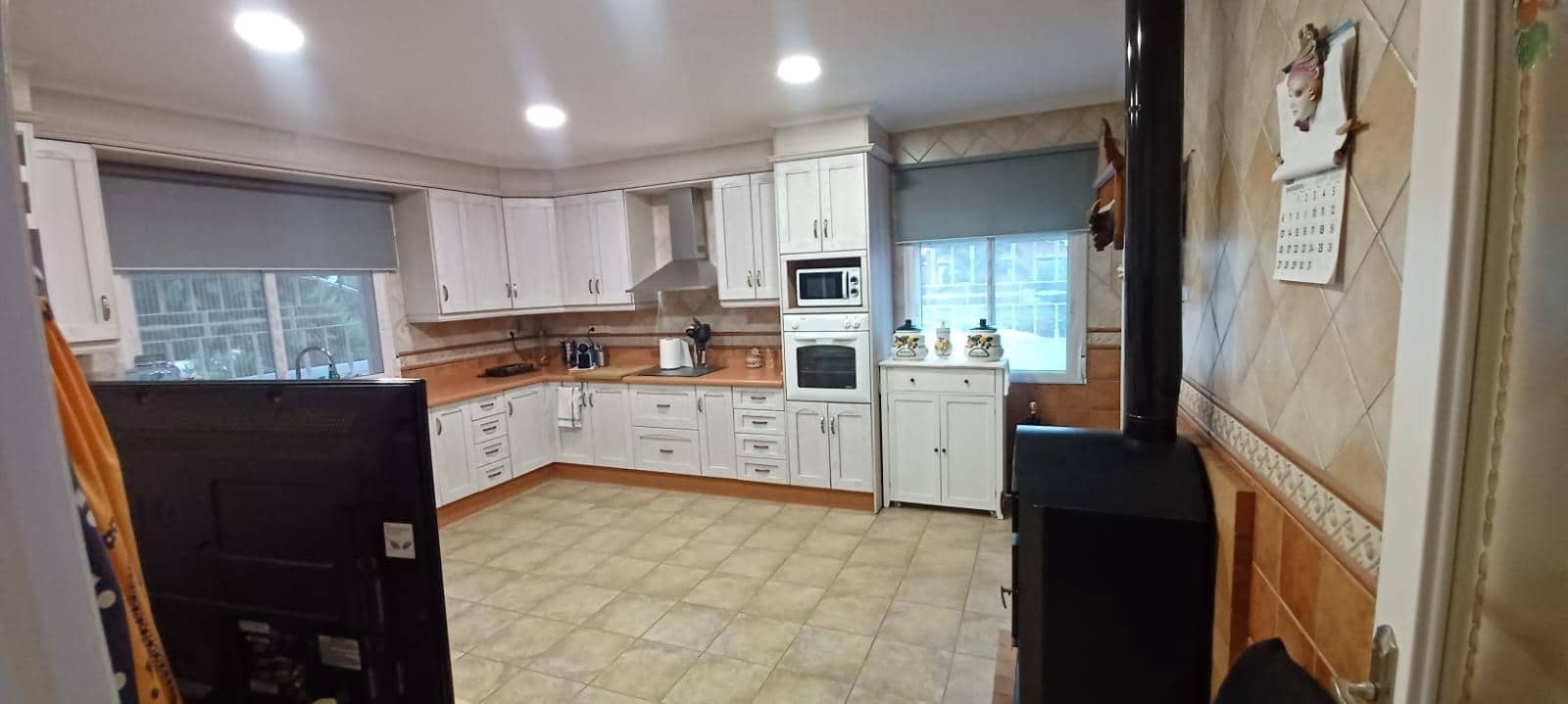 4 makuuhuone Maalaistalo myytävänä paikassa Elche / Elx mukana uima-altaan 
autotalli - 462 000 € (Ref: 9422414)