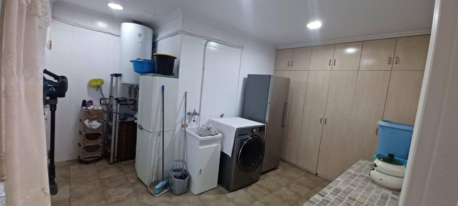 4 makuuhuone Maalaistalo myytävänä paikassa Elche / Elx mukana uima-altaan 
autotalli - 462 000 € (Ref: 9422414)